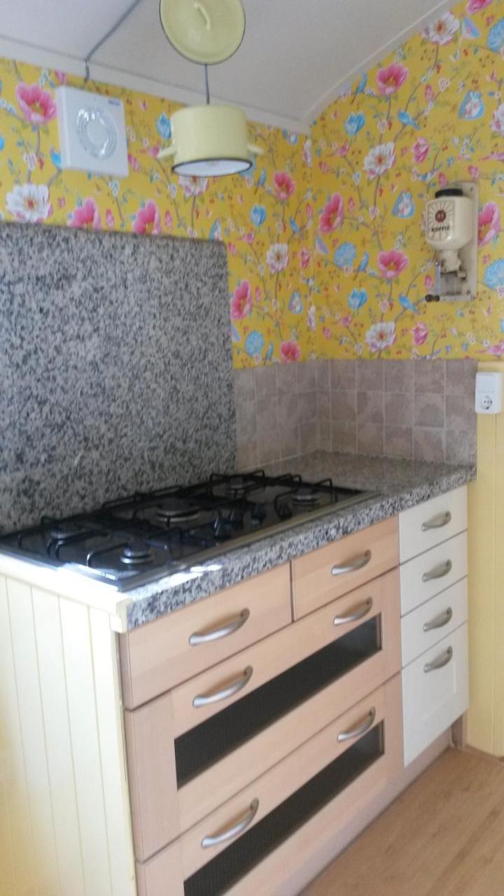 Bed and Breakfast Pipowagen Camping Puur Genieten Someren Exterior foto